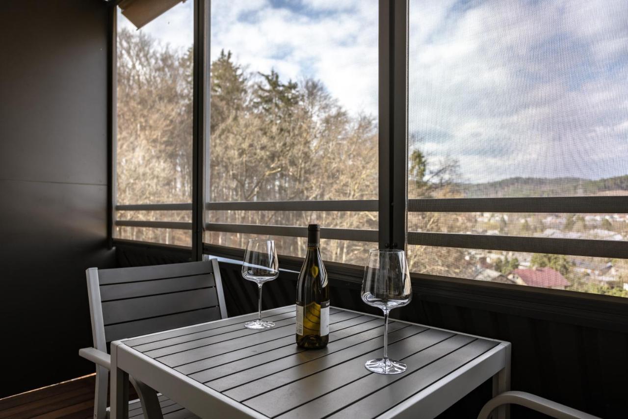 Elegant 1-Bedroom Apartment Near Hill Forest 류블랴나 외부 사진