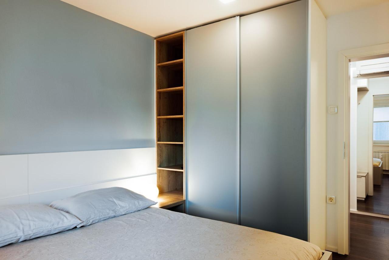 Elegant 1-Bedroom Apartment Near Hill Forest 류블랴나 외부 사진